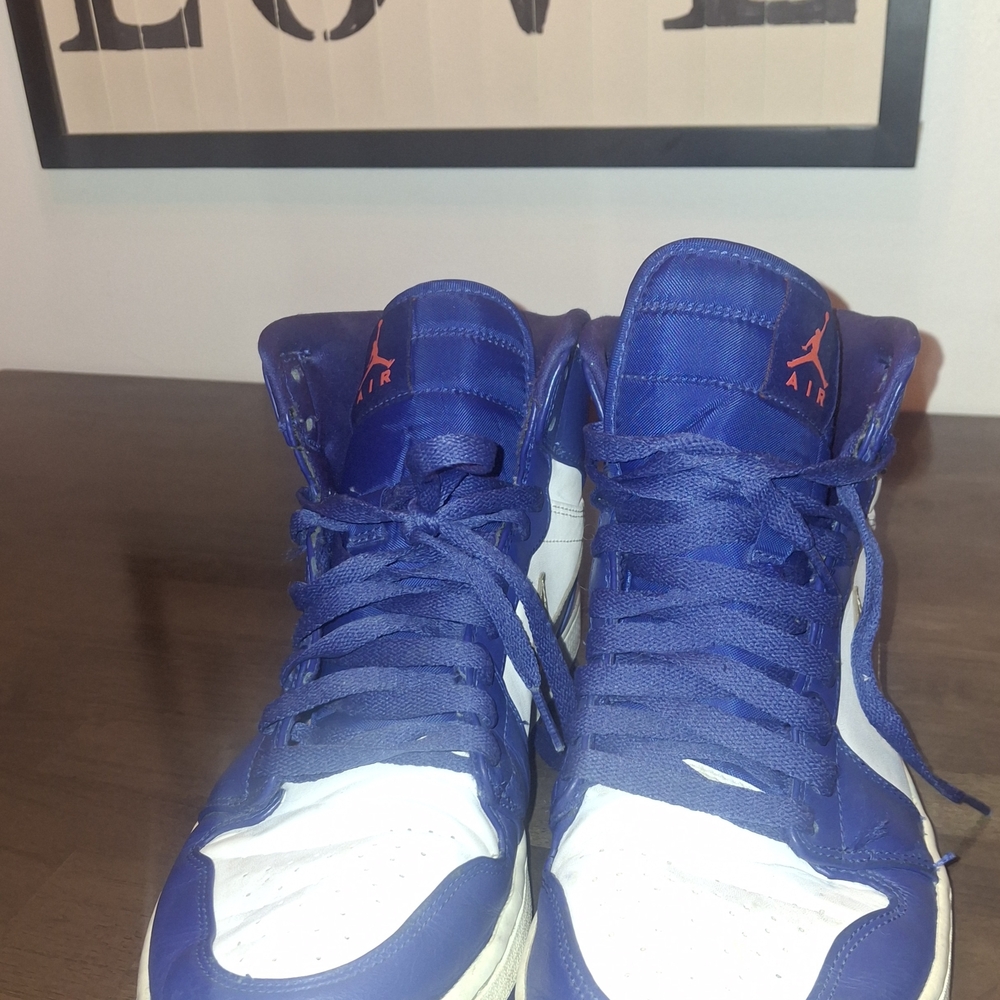 Jordan Athletic Shoes Blue and White